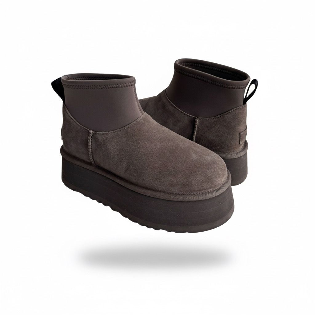 UGG Classic Mini Dipper boots